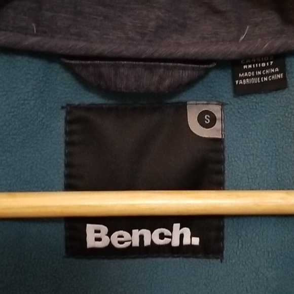 Lightweight Jacket - Picture 3 of 5